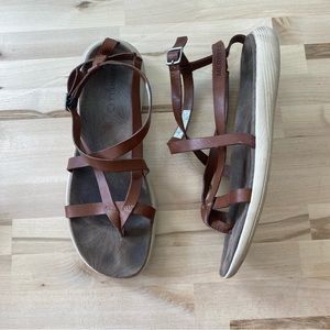 Merrell Brown Sandals